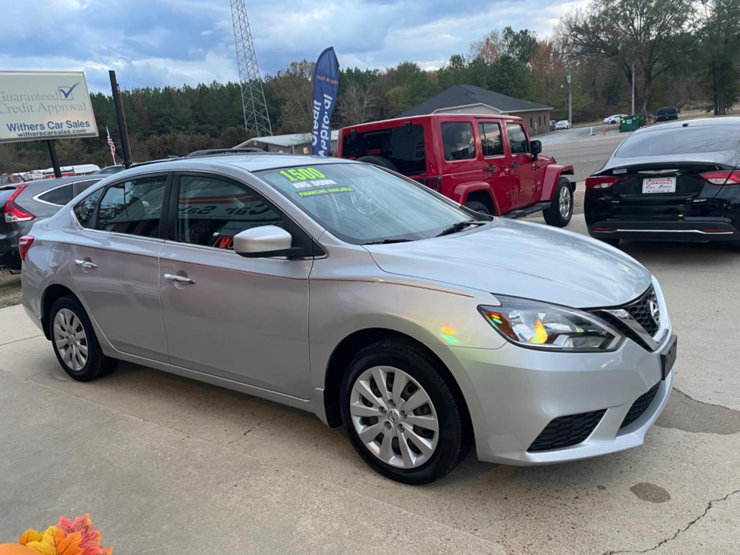 2017 Silver /Gray Nissan Sentra S 6MT (3N1AB7APXHY) with an 1.8L L4 SFI DOHC 16V engine, 6M transmission, located at 204 Hwy. 16 East, Carthage, MS, 39051, (601) 267-7277, 0.000000, 0.000000 - Photo#1